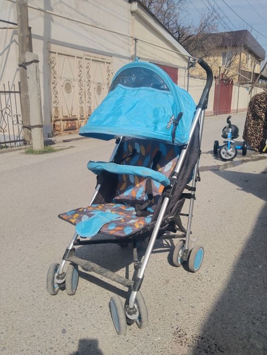 Коляска прогулочная 15.000тг
