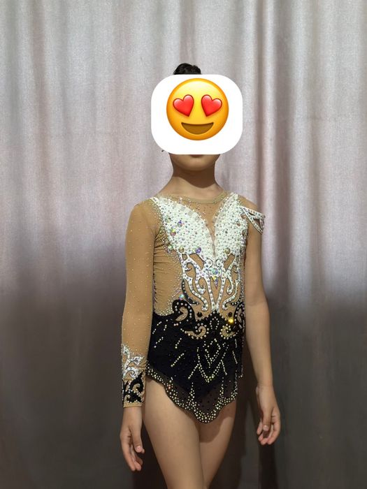 Продам гимнастический купальник