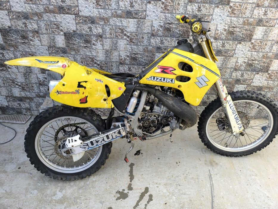 Само на части Suzuki rm 250