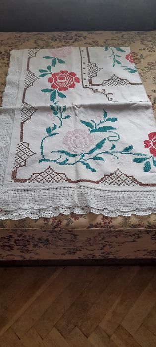 Ștergare, fete de masă, saci țesute la razboi