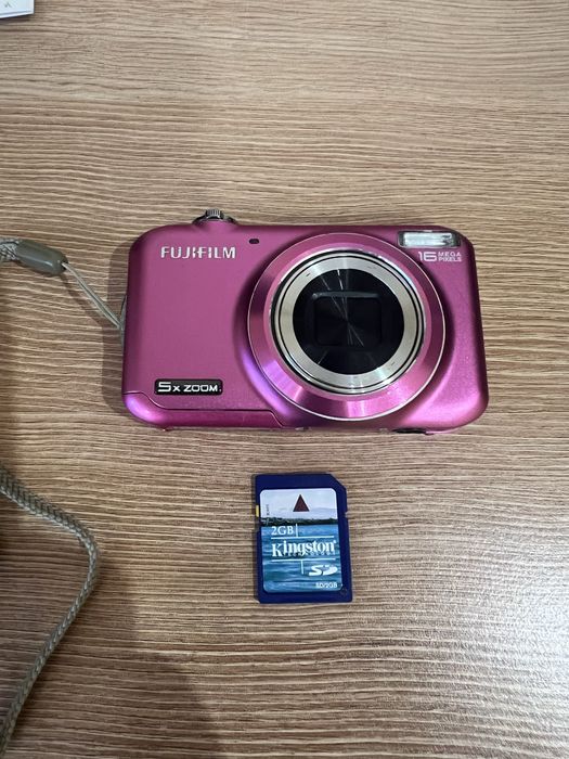 Фотоапарат Fujifilm 16Mp с подаръци