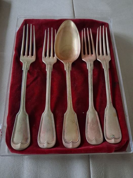 Furculite si lingura vechi antic