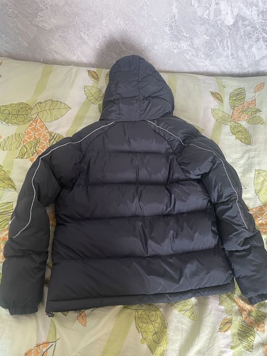 Продам куртку nike