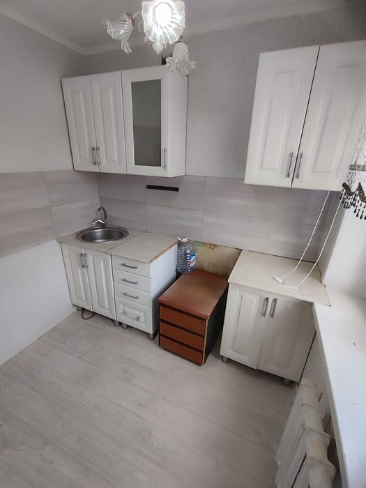 Продается 2-комн (6-34, 1 эт)