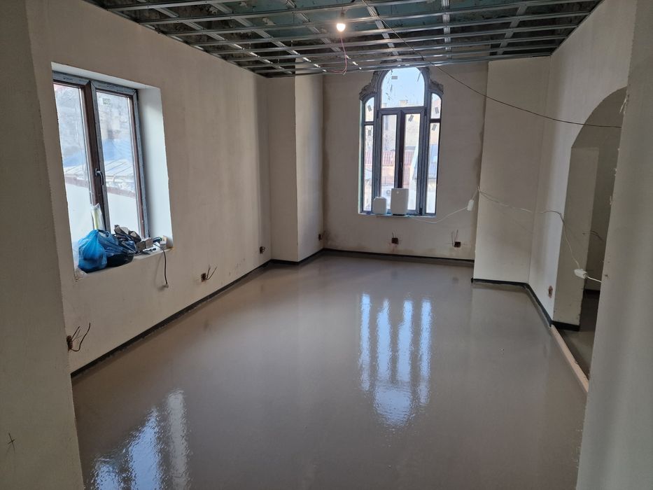 Sapă fluida de ipsos