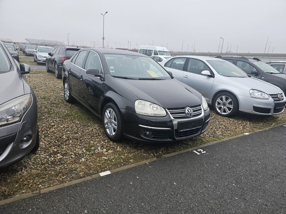 Vw jetta 1.6 Fsi ! 6 viteze !