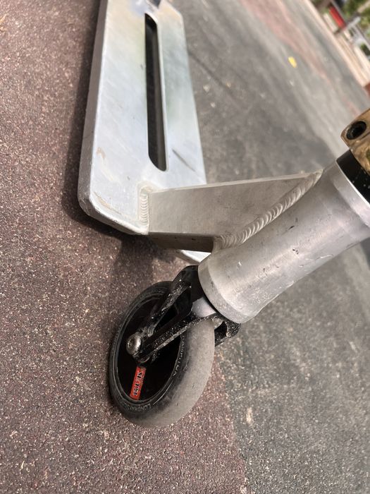 трюковой самокат