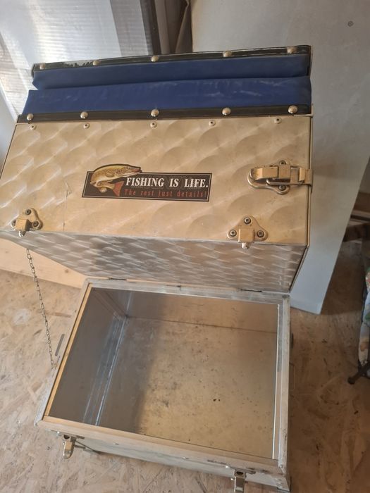 Scaun pescuit ,spinning, casting