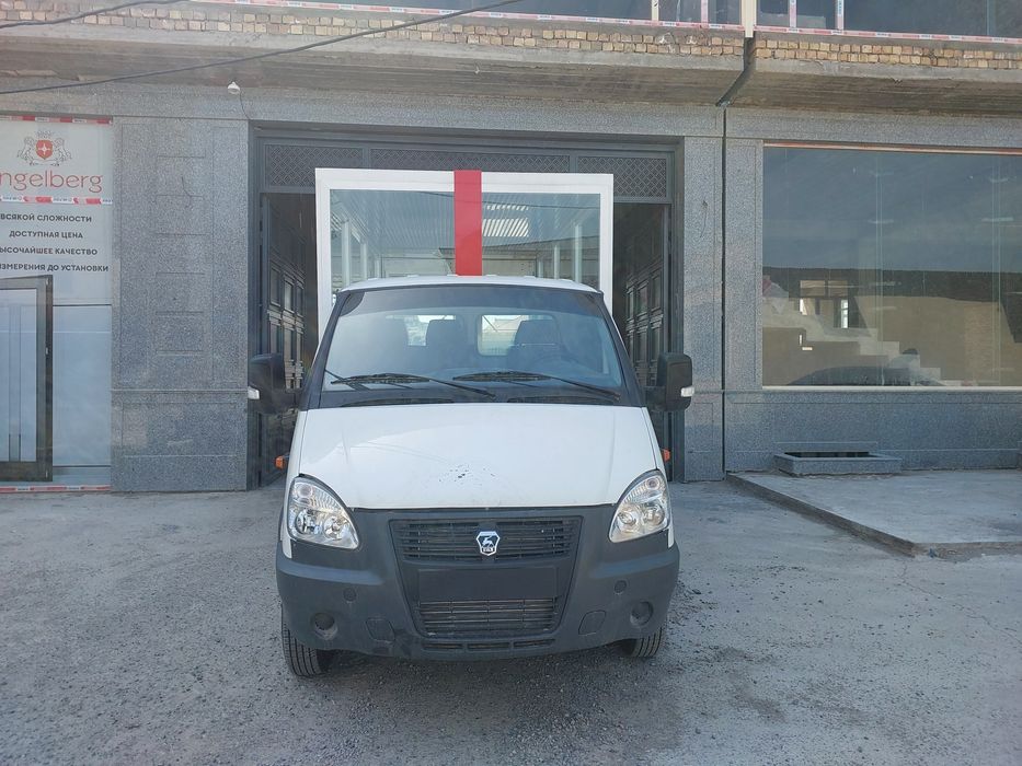 Продаётся подарочная автомашина