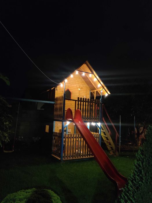 Vand casuta de copii