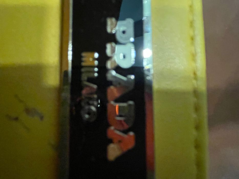 Чанта Прада лимитирана серия използвана-като нова