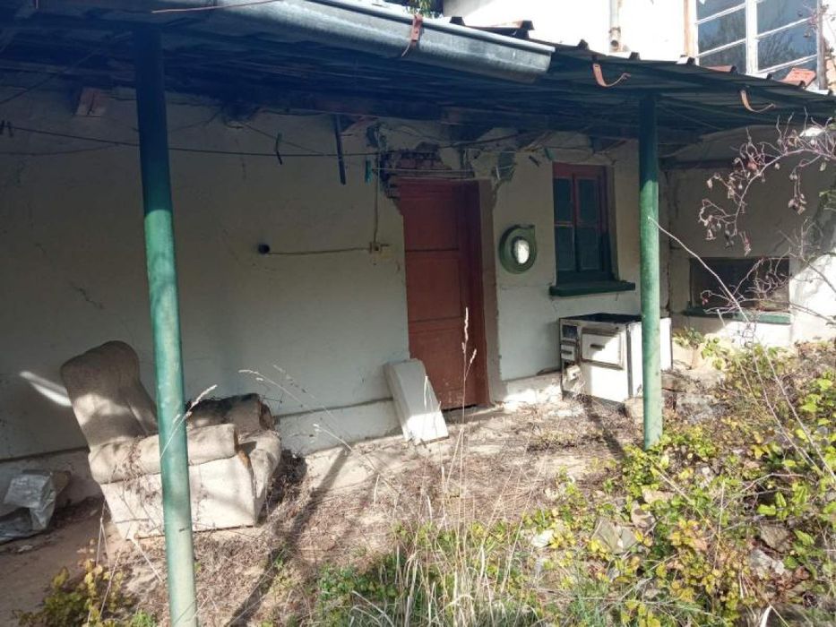 Продава се Къща в с. Равнище, Област София-област - 90 кв.м за 185 €/кв.м - Снимка #1