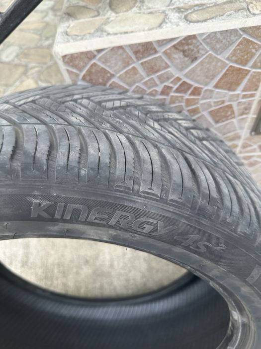 2 бр. 235/45/18 hankook всесезонни