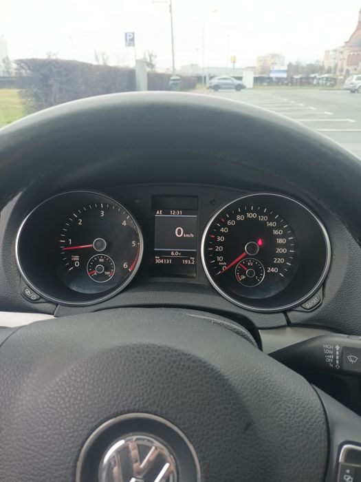 VW Golf 6, 2.0 TDI, 140 CP