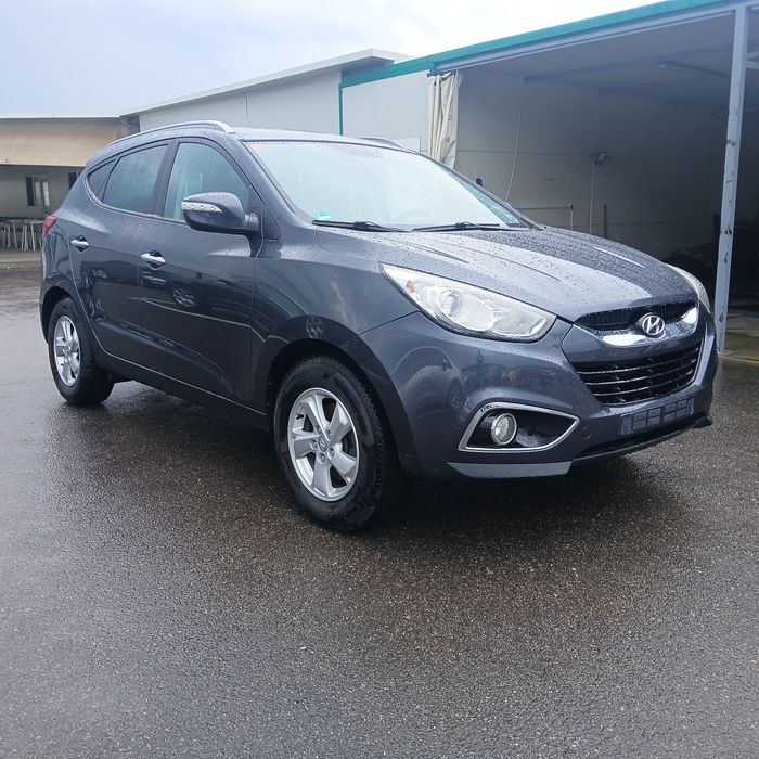 HYUNDAI ix35 2011 — imagine 2