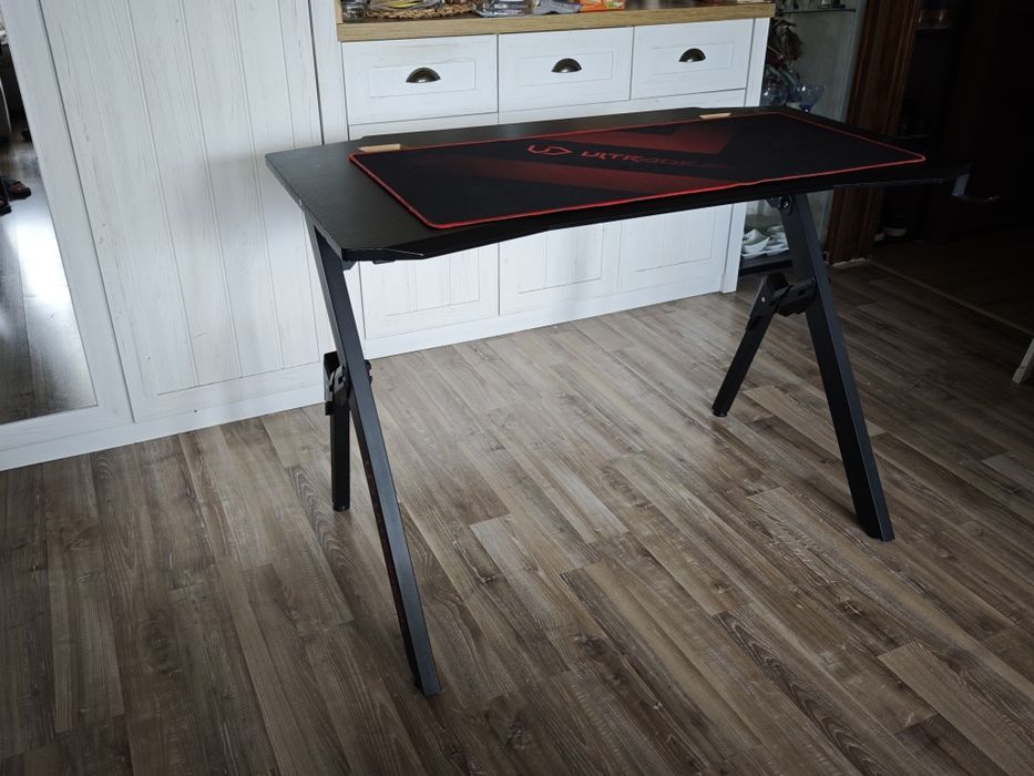 Бюро Ultradesk Action V2