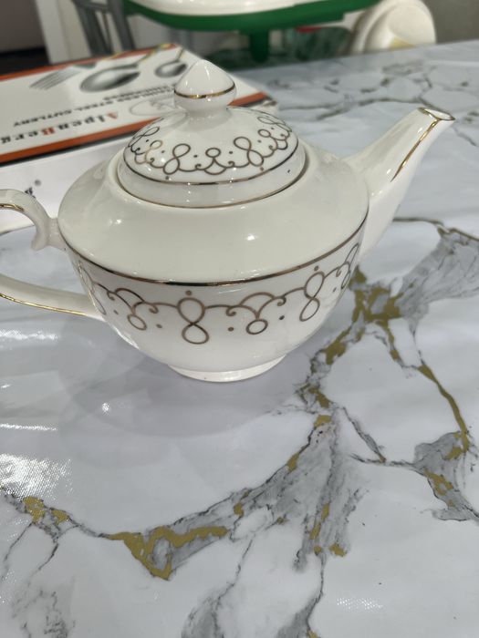 Продам красивый заварник для чая