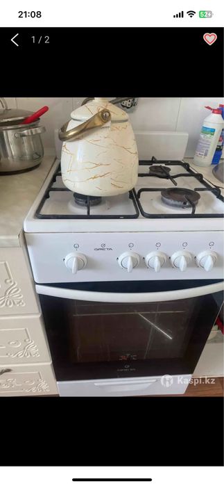 Продам газовию плиту