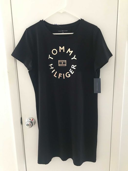 Нови оригинални рокли Tommy Hilfiger -USA -Размер L