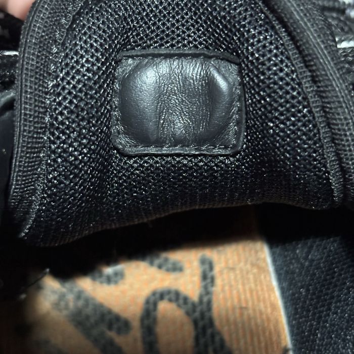 Versace chain reaction 40