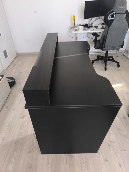 Birou KringX Gaming, 160x91x72 cm, culoare negru, include LED