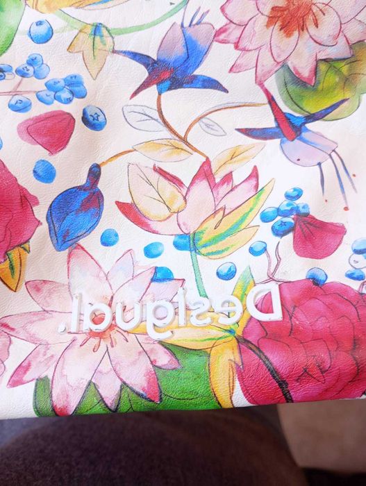 Раница Desigual / Дешугъл / купена за 139 лв
Договаряне!