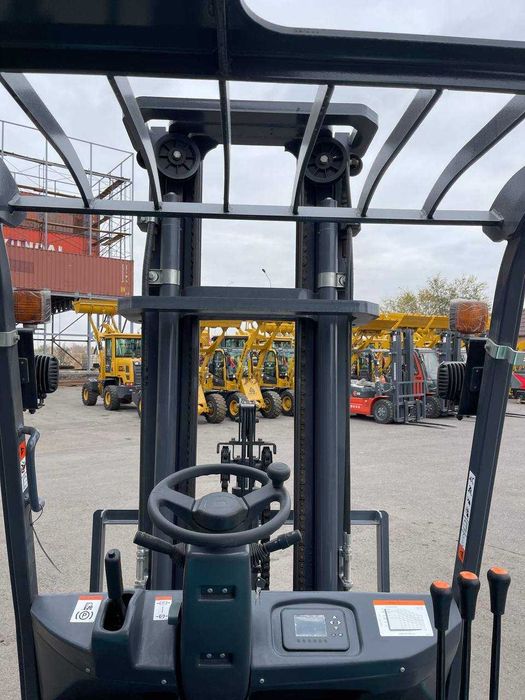 Вилочный погрузчик Goodsense FB30 ELECTRO