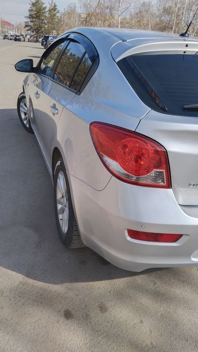 Продам Шевроле Круз