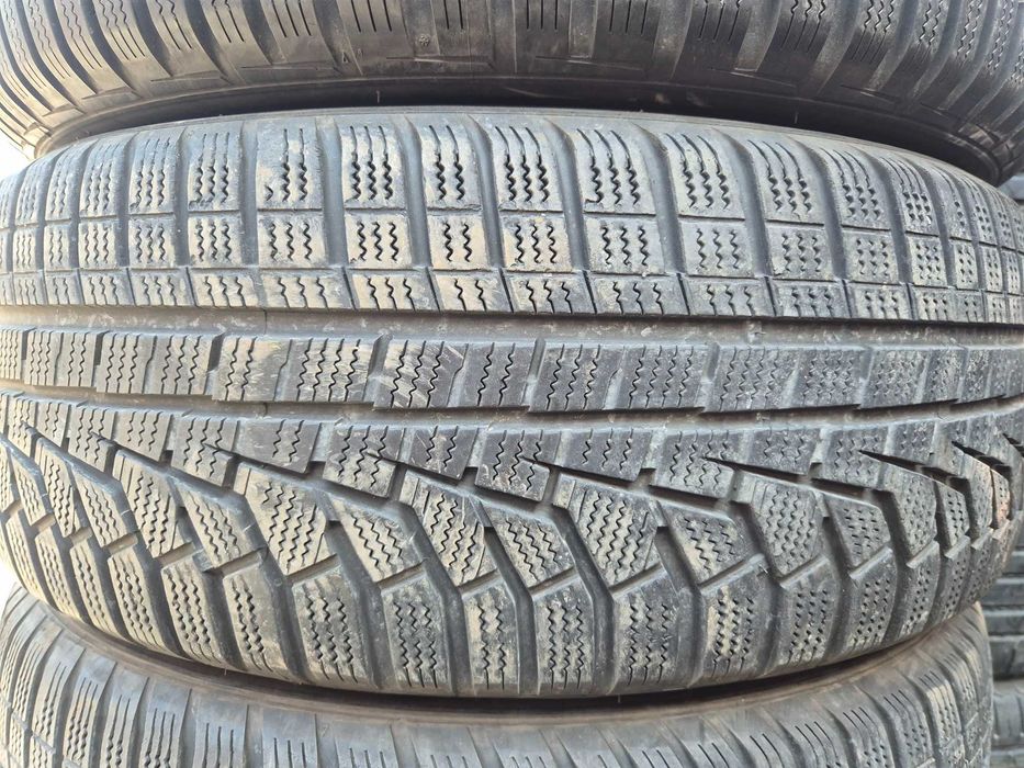 4 Anvelopa M+S - 225/60/17 - HANKOOK I*CEPT EVO 2 - Stare CA NOU - DOT 2016 !