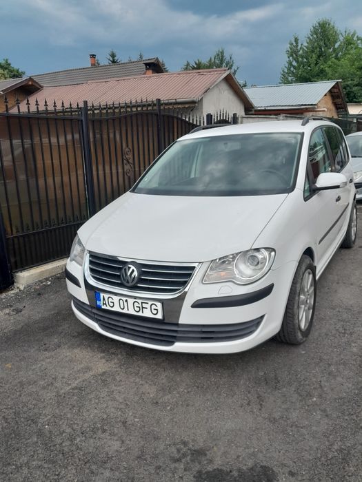 Vând volkzvagen Turan