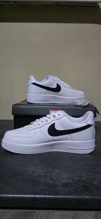 Nike Air Force 1 x Supreme