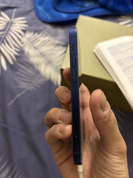 Iphone 12 mini sotlad