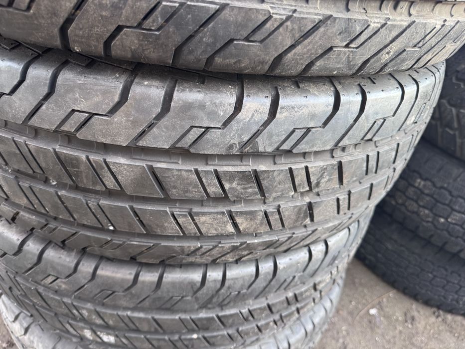 225/75 r16 C Continetal