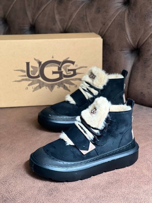 Ugg-uri dama diferite modele