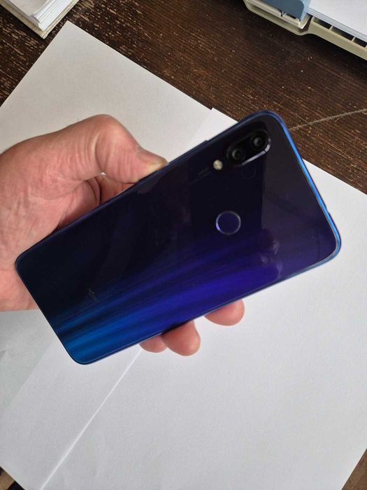 Продавам Xiaomi Redmi Note 7