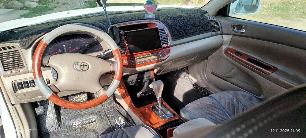 Тайота Камри 30 сатылады