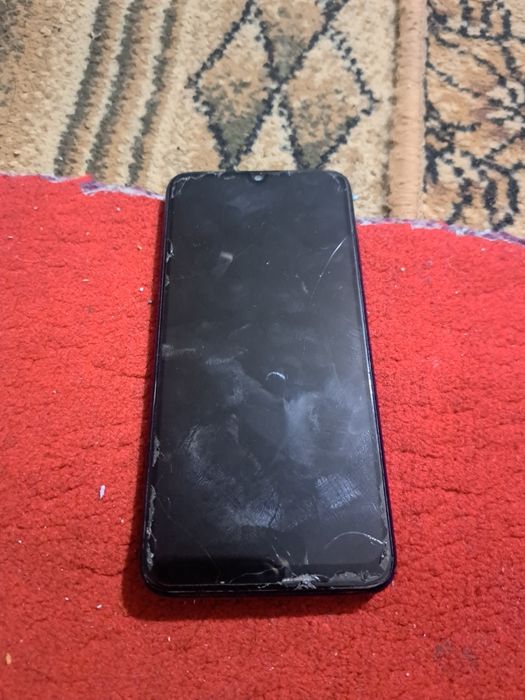 Huawei Y7 2019 года