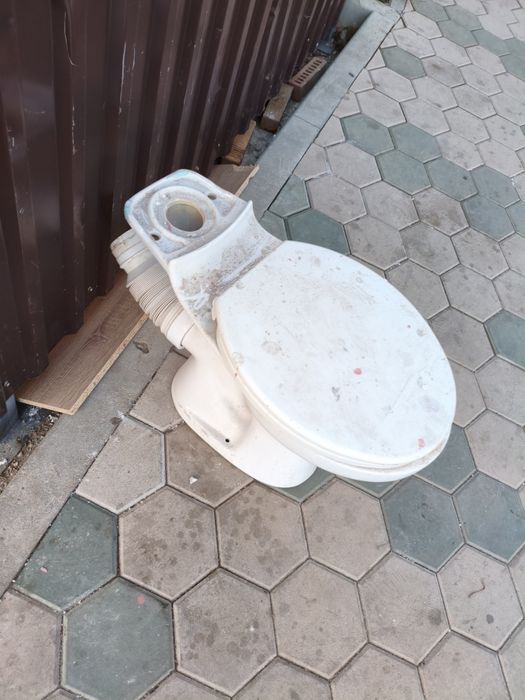 Продам унитаз для строителей , ремонта