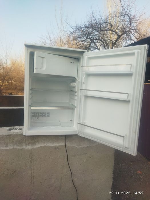 Холодильник сатылады.