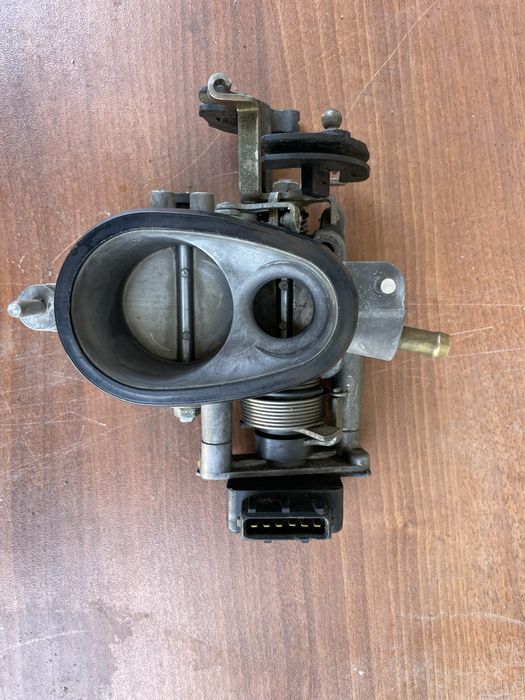 Авто запчасти Ауди 80,C3 C4