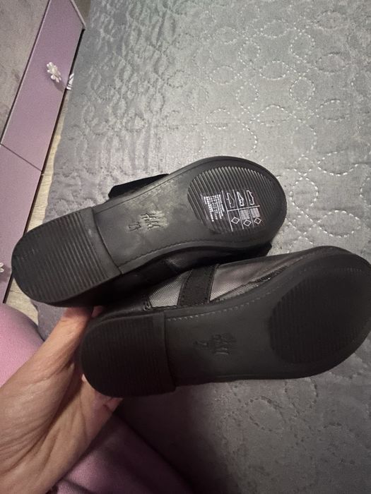 Детски обувки H&M