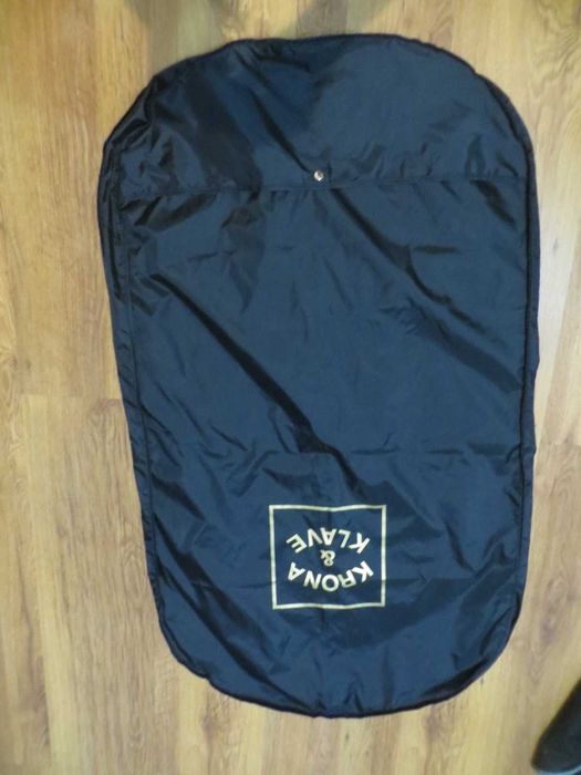 Калъфи за съхранение на дрехи