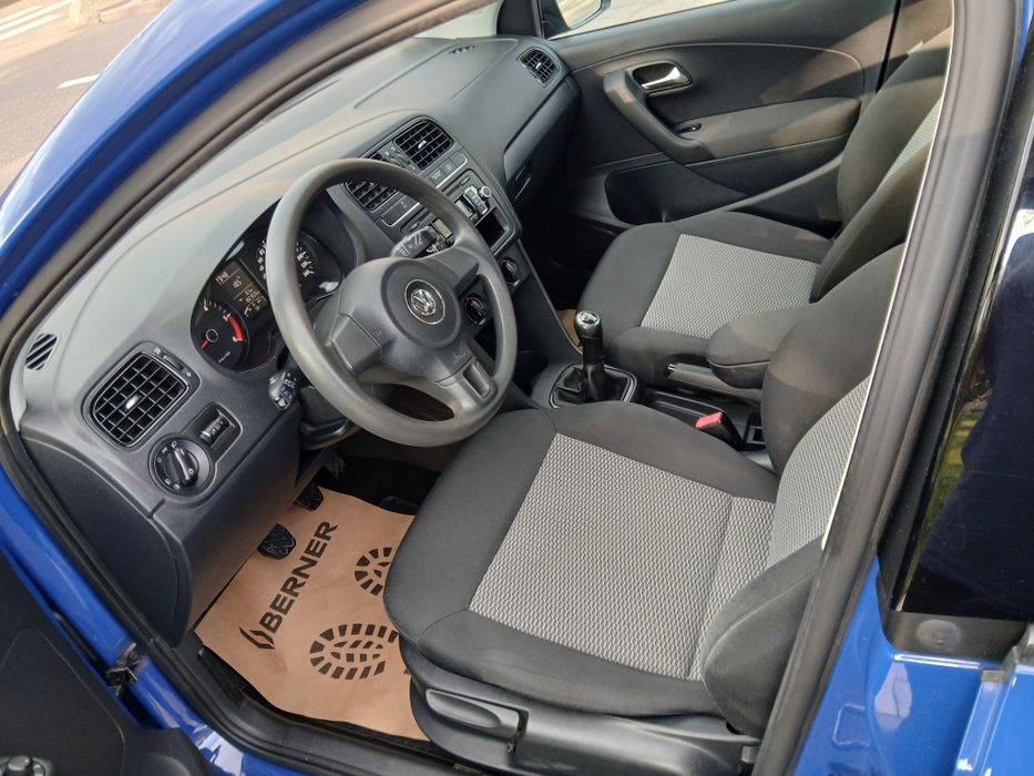 Volkswagen Polo 1.6.t.d.i. 90 cai,an fabricație 2011,euro 5,recent adus în țară!