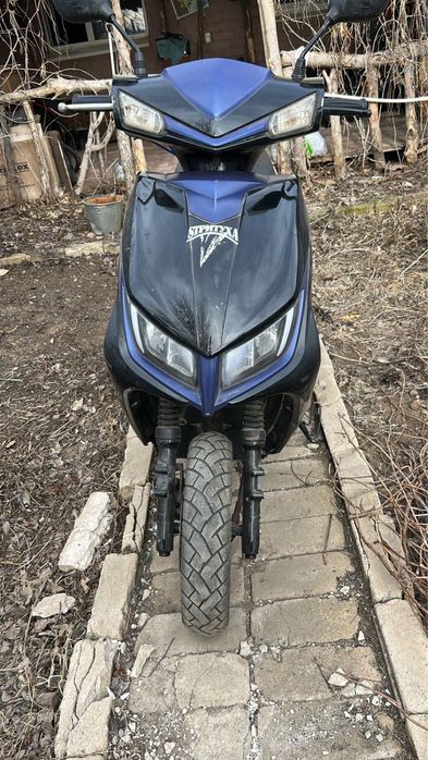 Продам скутер М8