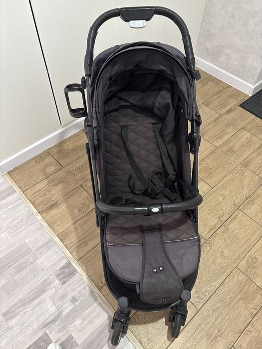 Коляска прогулочная