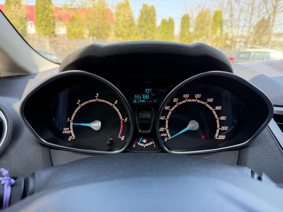 Vand Ford fiesta 1498cm³, 2015