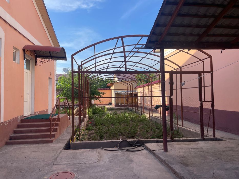 Kotej sotiladi  (Zangi kateji) - Shahrisabz, 4 xona / 6 sotix