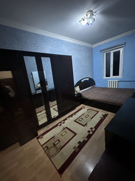 Аренда Лабзак ц12 3/4хона 550 долл оила болла кизларга Акуратний одам