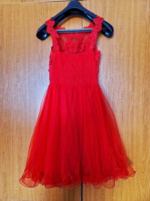 Vând rochie de nunta/botez/bal