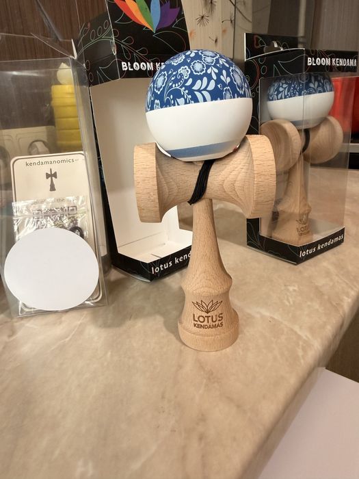 Kendama lotus antiskid
